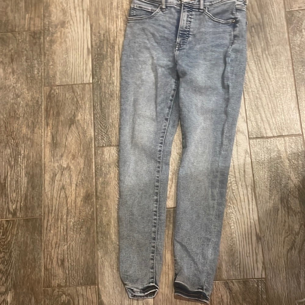 Express light wash skinny high rise jeans size 6